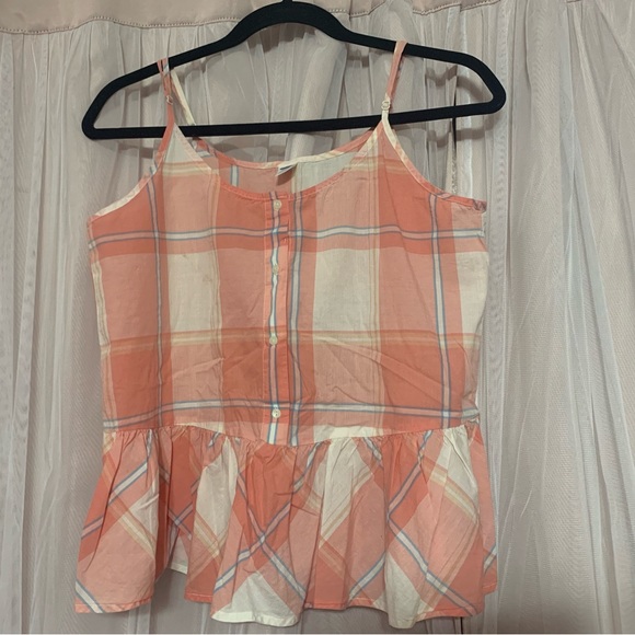 Old navy summer top - Picture 4 of 4